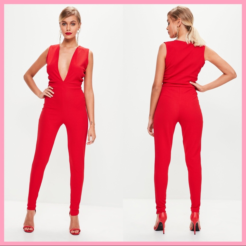 MISSGUIDED | NWT Plunge Front Red Jumpsuit